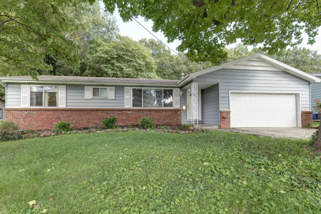 842 South Belcrest Avenue Springfield Missouri 658 842 South Belcrest Avenue Springfield Missouri 658