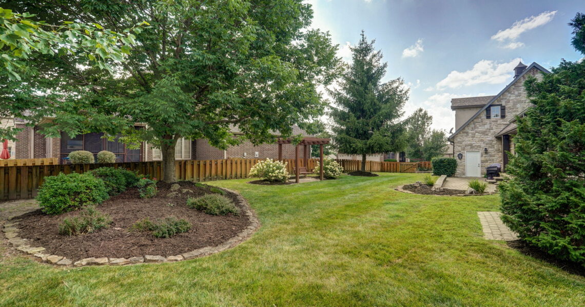 6024 Black Oak Dr-47
