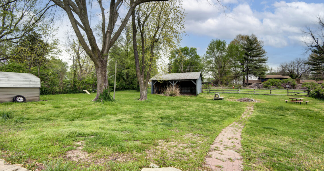 Farm Road 112 (3)
